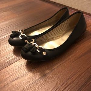 Tommy Hilfiger black flats